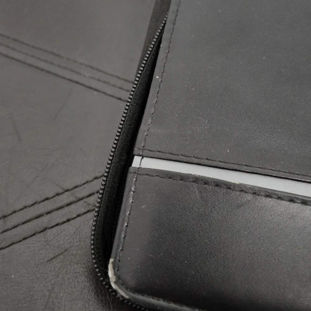 AT-A-GLANCE Professional Size Planner Cover
